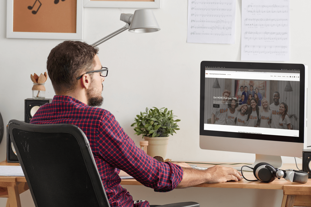 Why You Need a Virtual Assistant for 2024