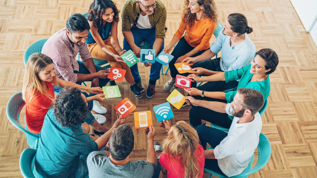 Outsource Your 2025 Social Media&nbsp;Success